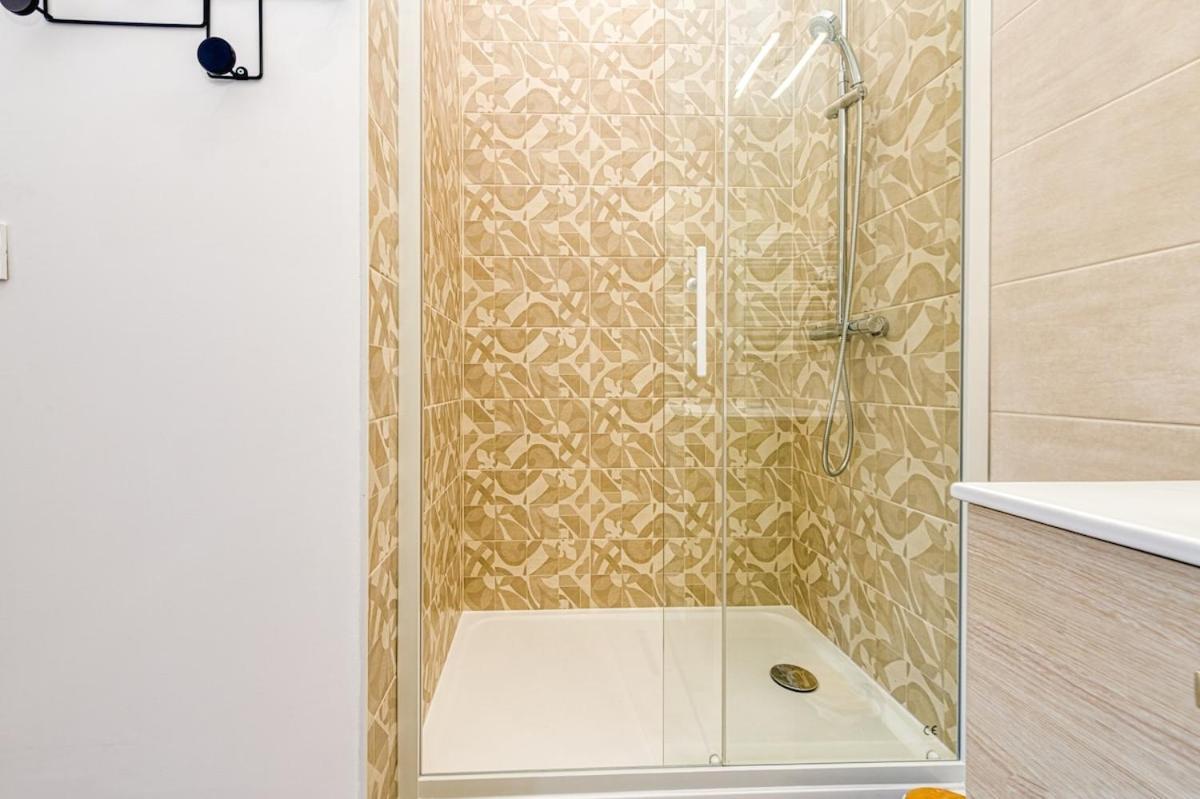 2 Pieces Tout Confort, Deco Moderne, Wifi Fibre เกรอน็อบล์ ภายนอก รูปภาพ